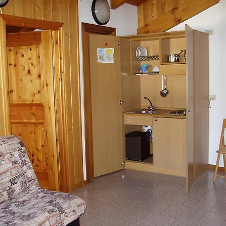Residence Iris Beb Valdisotto Quarto foto