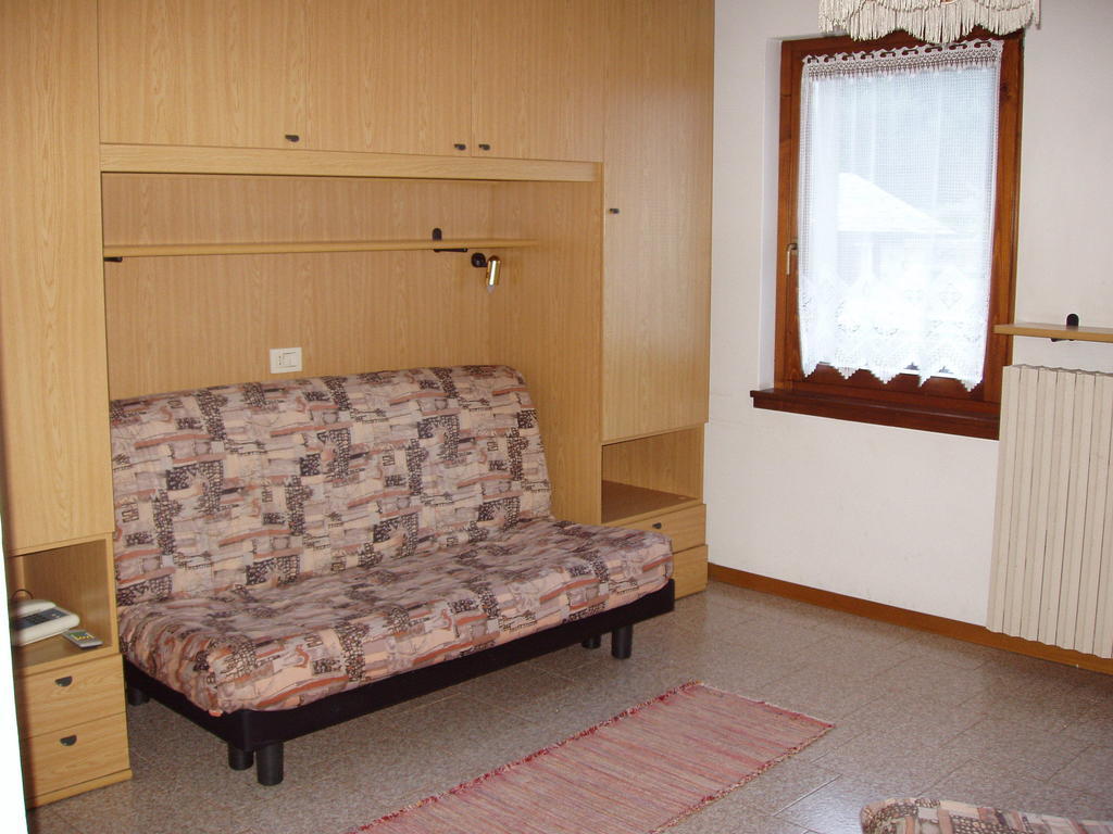 Apart-hotel Iris Beb